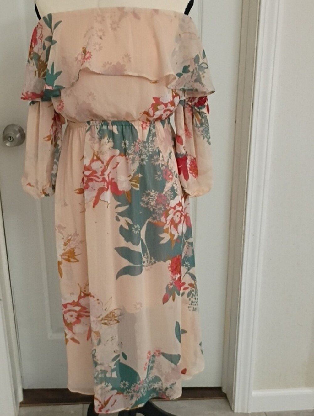 Express Floral Off-Shoulder Maxi Dress in Blush Pink Peachy and Teal